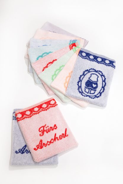Handtuch Waschhandschuh Waschlappen fuers Arscherl HERKA-Frottier Klassik Baumwolle cotton terry towel bath robe Frotee Made in Austria sustainable